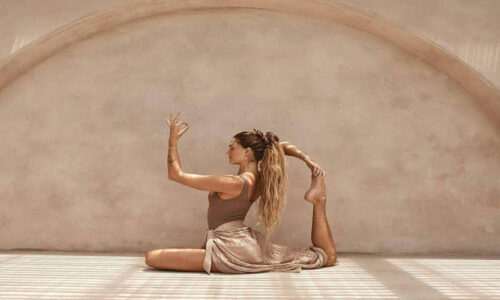 یوگا رایگان