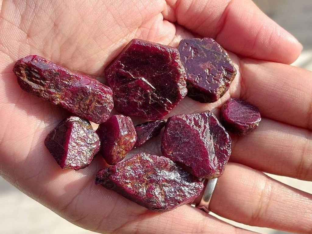 انواع سنگ یاقوت